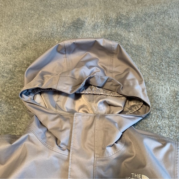 The North Face Jacket M 10/12 Youth Dryvent Gray Hoodie Windbreaker Full Zip - Picture 3 of 16